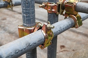 Welche Voraussetzungen sorgen für Rost auf Ihrem Befestigungsmaterial? Tipp zum Bau klärt Sie auf.