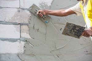 Tipp zum Bau verrät Ihnen die Voraussetzungen für Sanierungsputz.