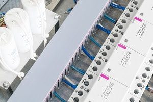 Welche Vorteile Ihnen Loxone für smarte Rollläden bringt, erklärt Ihnen Tipp zum Bau.