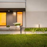 Werten Sie mit einer Terrassenbeleuchtung bei Tipp zum Bau Ihre Terrasse optisch auf.