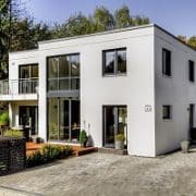 Bei Tipp zum Bau finden Sie schlichtes und modernes Design für Ihr Eigenheim.