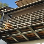 Tipp zum Bau vergleicht alle Arten von Balkonböden miteinander.