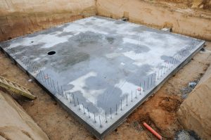 Der Bauprozess mit Bodenplatte als Fundament bei Tipp zum Bau