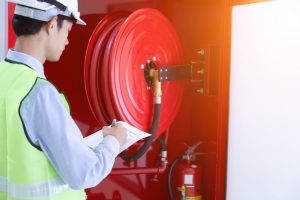 Tipp zum Bau informiert Sie über Gefahren, die in der Wohngebäudeversicherung eingeschlossen sind.