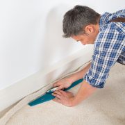 Tipp zum Bau zeigt, wie Sie Teppichboden verlegen