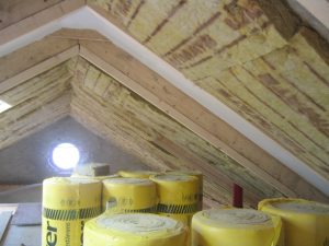 Tipp zum Bau informiert Sie über die Möglichkeiten zur Dachdämmung Ihres Satteldachs.