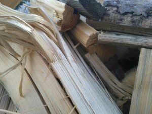 Tipp zum Bau gibt Ihnen Tipps zur Brennholz-Lagerung des Kamins.