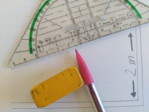 Passt der Kühlschrank auch in Ihre Küche? Messen Sie Küche und Kühlschrank am besten vor dem Kauf aus. 