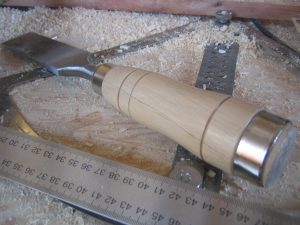Tipp zum Bau stellt Ihnen die Hilfsmittel für die Verspachtelung Ihres Befestigungsmaterials vor.