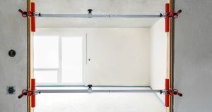 Wie Sie Ihre Türfuttermontagestrebe verlängern, erfahren Sie bei Tipp zum Bau.