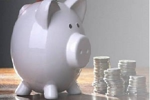 Tipp zum Bau gibt Ihnen einen Überblick über die Kosten und Wirschaftlichkeit des Balkonkraftwerks. 